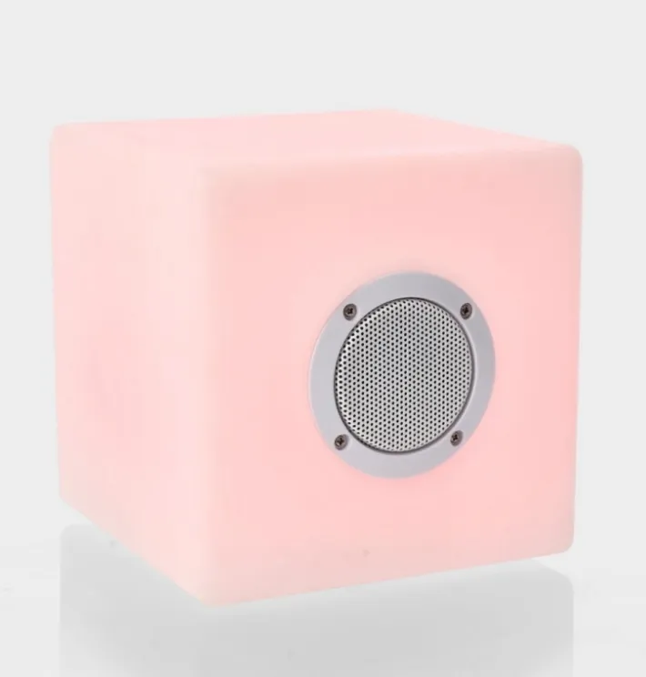Bizzotto Illuminazione>LAMPADA LED SPEAKER IN PLASTICA 20X20 - CUBO