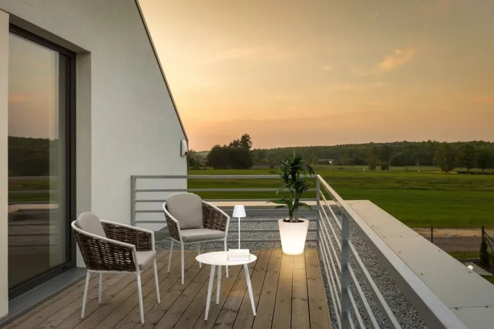 Bizzotto Sedie>SEDIA CON CUSCINO BIANCO YK11 - MARIBELA