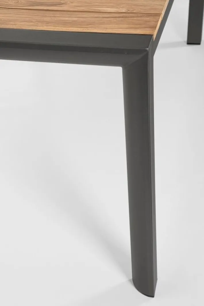 Bizzotto Tavoli>TAVOLO IN ALLUMINIO ANTRACITE GK52 - CAMERON