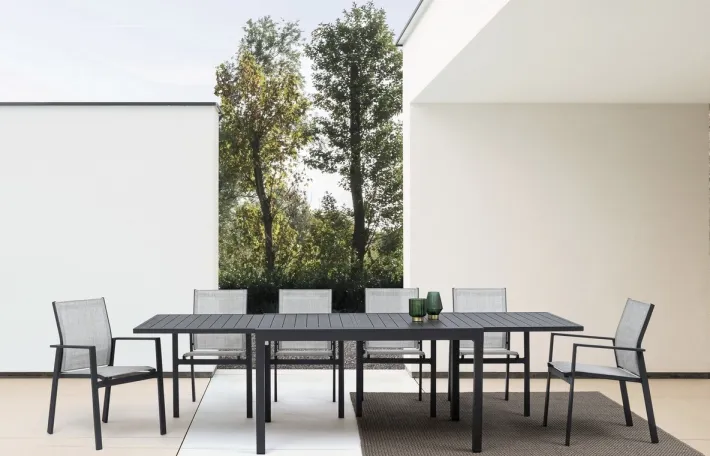 Bizzotto Tavoli>TAVOLO IN ALLUMINIO 135/270X90 ANTRACITE YK13 - PELAGIUS